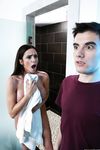 Ariella Ferrera și adolescentul cu coadă tare