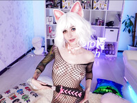 Purple Bitch Masturbare anal
