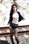Lydia Black, tipa goth fierbinte