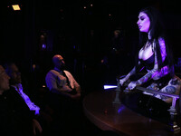 Joanna Angel nenorocita de stripteuză
