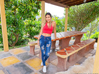 Samantha Uzcarrieta este o latină de 18 ani