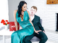 Anissa Kate soția sexy