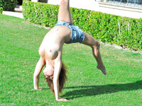 Stacey fata flexibilă