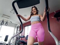 Kendra Spade - Asiatică sportivă