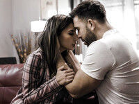 Gianna Dior, fata sexy de alături