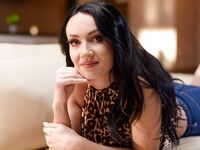 Arwen Black fund delirant placere