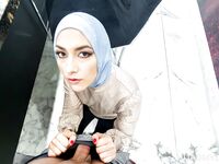 Isabel Love perversa păsărică arab milf adânc în interiorul