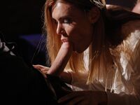 Sex în trei fierbinte cu Alexis Crystal şi temperamentul lui Kitana Lure cu părul negru