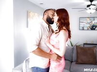 Kelly Caprice este fierbinte-suge și de echitatie amanta ei barbă până când ea este fericit