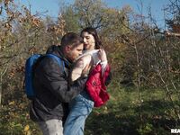 Candie Luciani primeşte o partidă tare de sex de la fabrica de tatuaje