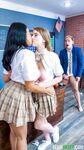 Hot Three Roxie Sinner şi Octavia Reddel