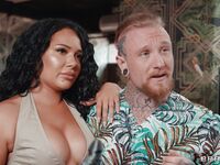 Curva cu părul negru Lola Bratz suge pula mare până când ea se varsă