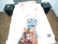 Indie Rose blonda frumoasa devine greu dracu 'în Pov