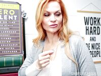 Naughty clepto mylf sedona domină futut de tânăr Ip oficial