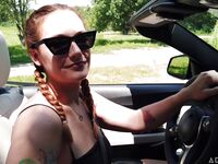 Siri dahl suge pula și dracu 'în poziții diferite