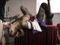 Bonnie Rotten - păsărica menajerei țigănci