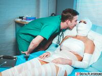 Jasmine Jae - Membrul masculin mare al doctorului