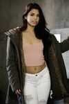 Gina Valentina, târfa de alături