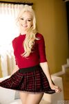 Relația sexuală dintre Alexis Fawx și Elsa Jean