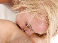 Christine B suge scula mare a lui Rocco Siffredi