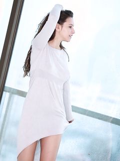 Alisa Amore - Fată maghiară rasă