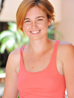 Jodi Taylor tipa cu fundul mare