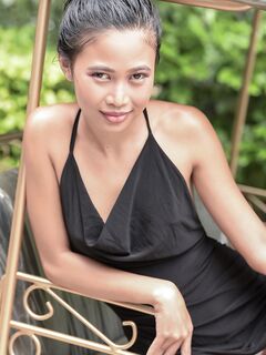 Hiromi - Fată thailandeză amatoare